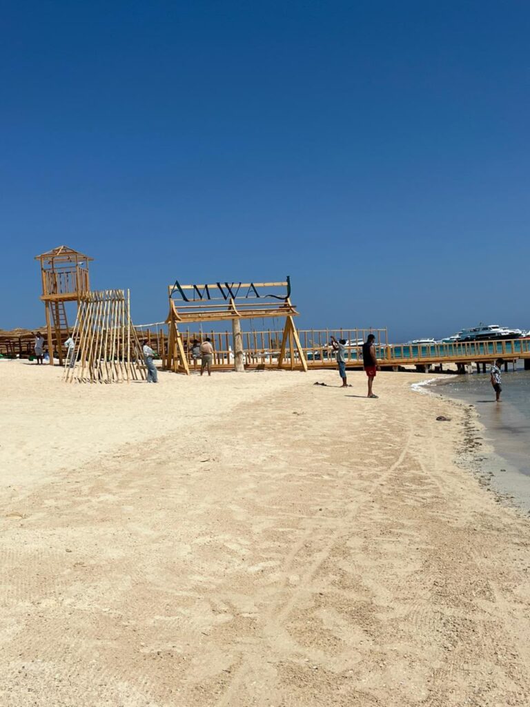 Amwag Island (15/26)