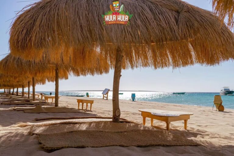 Hula Hula Island VIP