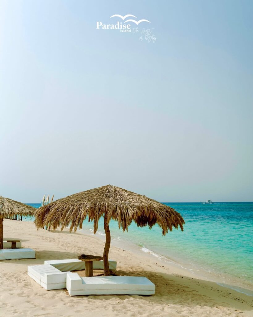 Paradise Island (9/15)